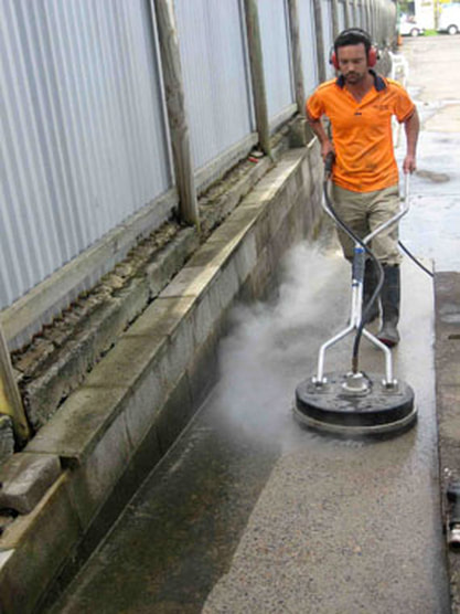 Hot Water Power Washing in Cleveland, OH